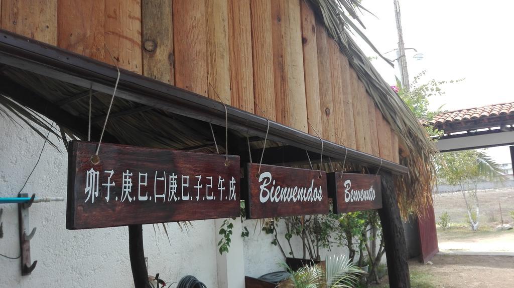 Posada Zaira Del Mar โกยูกา ภายนอก รูปภาพ